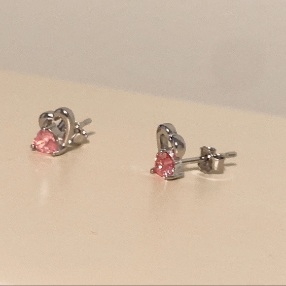 🆕Sterling Silver Heart Earrings - Picture 3 of 5